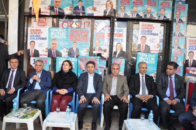 AK Parti Vekil Adaylarından, Şampiyon İlçeye Ziyaret